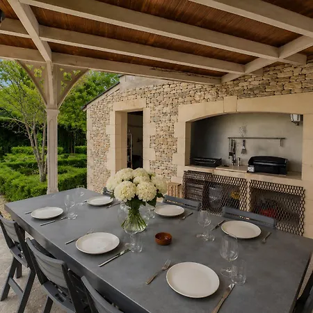Casa vacanze Maison De Charme Pour 13 - Piscine - Dordogne Montignac-Lascaux